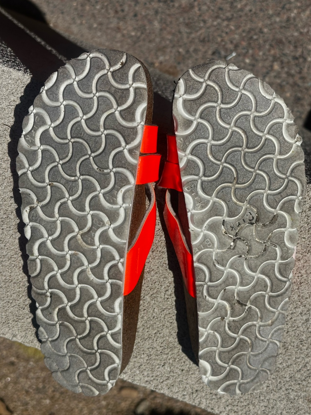 Birkenstock Arizona Neon Orange Patent Leather Two-Strap Sandals EU 37 US 6-6.5 - Picture 7 of 8